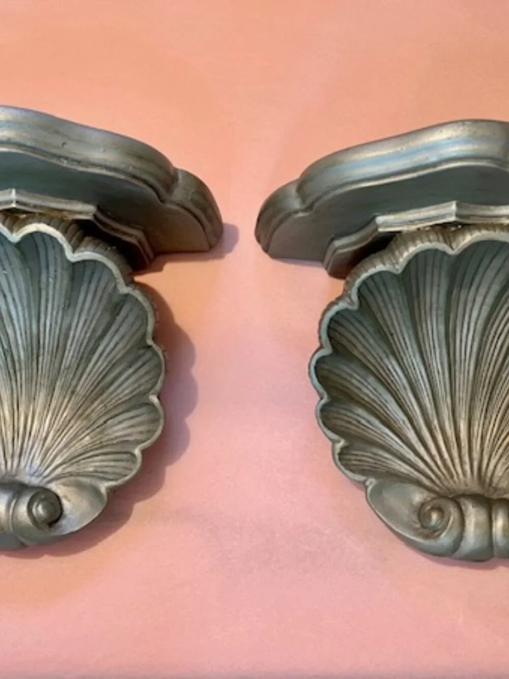 Shell shelf, plaster painted gray, 12 inches, NEW